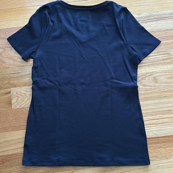 Rich navy blue V Neck Tshirt - Picture 4 of 4